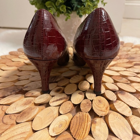 EUC Karen Scott heels 👠 👠🌸🌸👠👠 - Picture 4 of 8